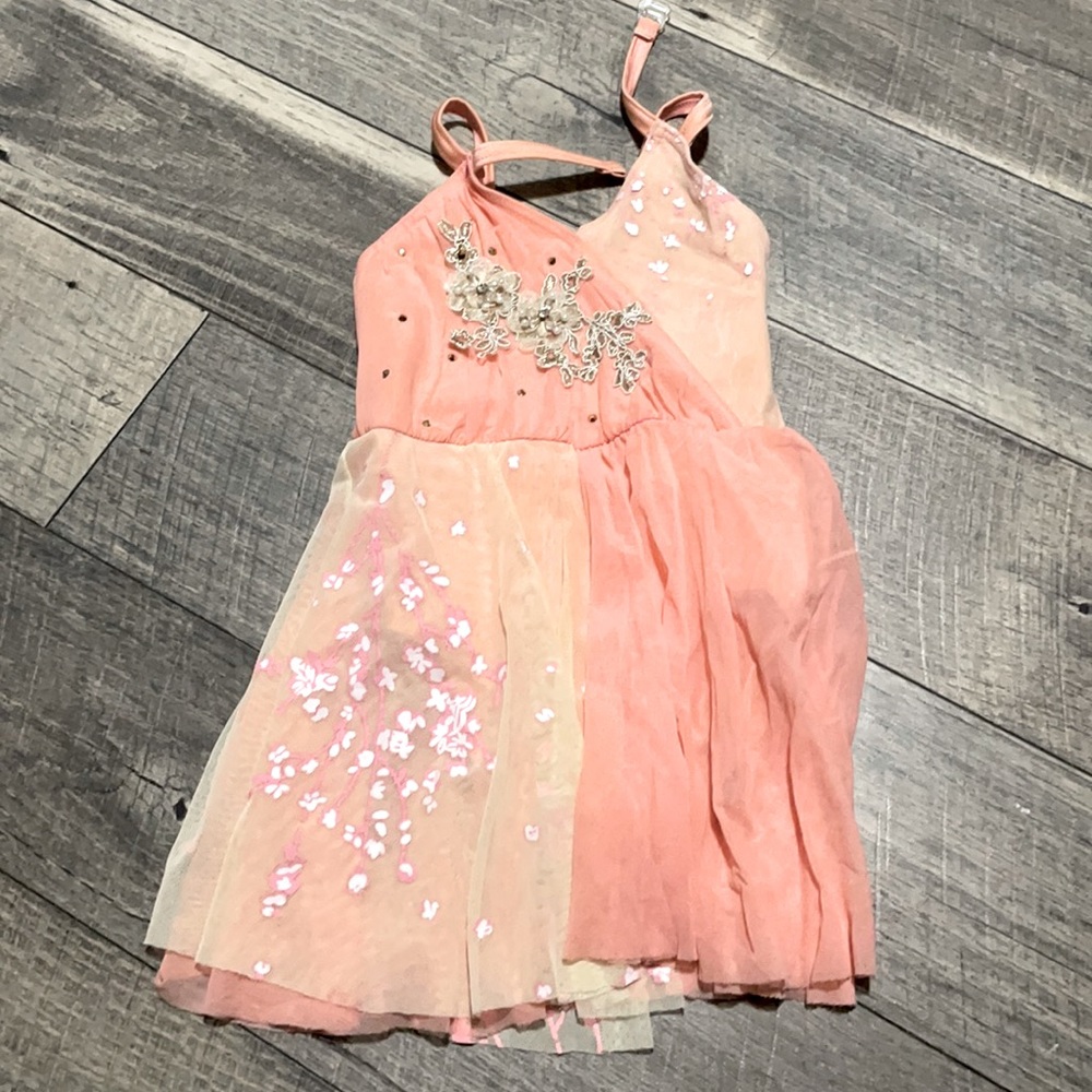 Dance costume